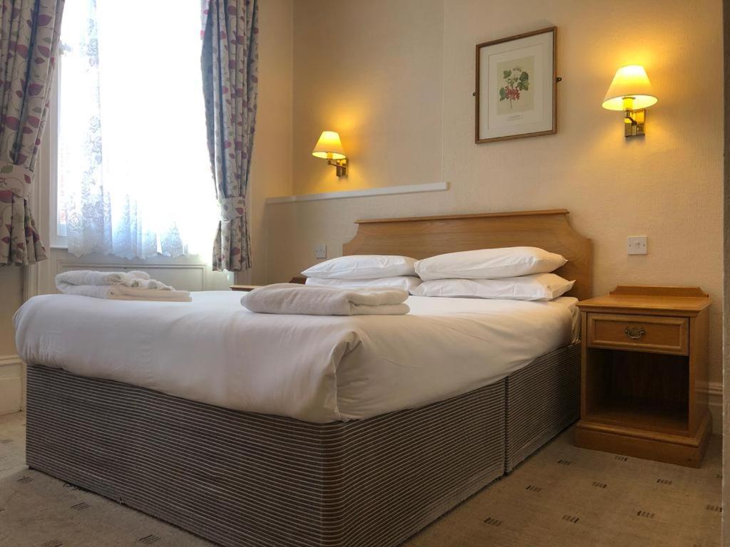 Hotel Capital Bournemouth Eksteriør billede